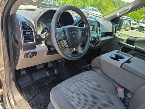 Used 2016 Ford F150 XLT AWD/4WD image 26
