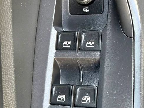 Used 2019 Volkswagen Jetta S w/ Driver Assistance Package FWD image 24