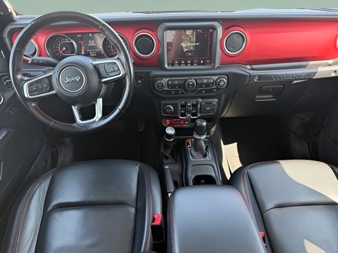 Used 2020 Jeep Wrangler Unlimited Rubicon w/ Uconnect 4C Nav & Sound Group AWD/4WD image 10