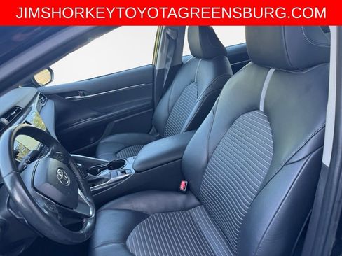 Used 2020 Toyota Camry SE w/ Cold Weather Package AWD/4WD image 10