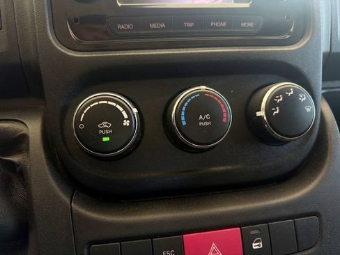 Used 2020 RAM ProMaster 1500 FWD image 24