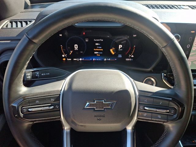 Used 2025 Chevrolet Colorado Trail Boss AWD/4WD image 19