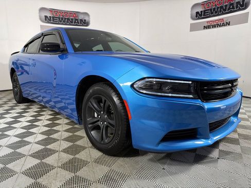 Used 2023 Dodge Charger SXT RWD image 1