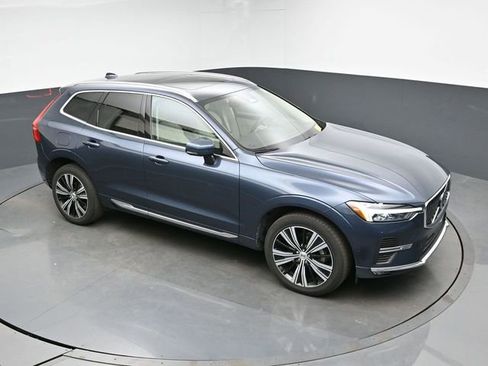 Used 2023 Volvo XC60 B5 Plus w/ Protection Package Premier image 22