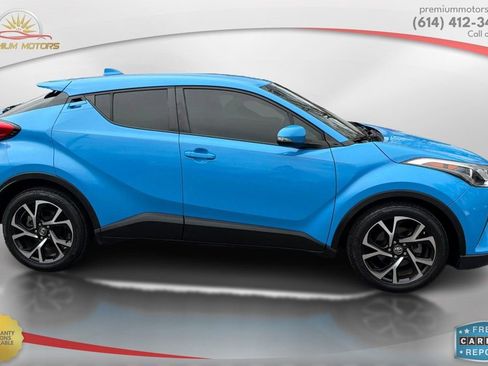 Used 2019 Toyota C-HR XLE image 6