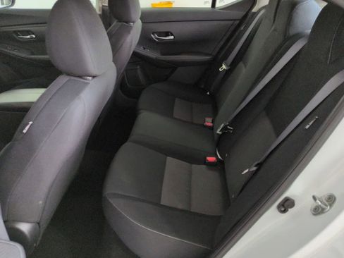 Used 2023 Nissan Sentra SV image 18