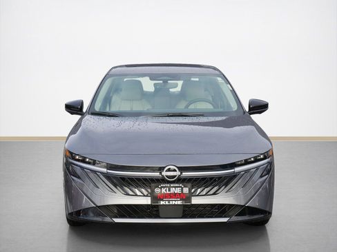 New 2026 Nissan Sentra SL w/ Floor Mat Package image 4