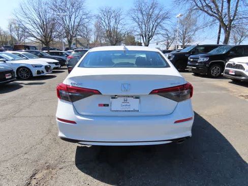 Used 2023 Honda Civic Sport image 5