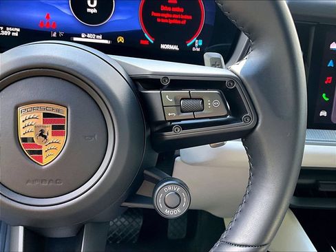 Certified 2026 Porsche Cayenne Coupe AWD/4WD image 24