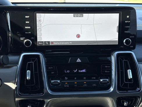 Used 2023 Kia Sorento SX Prestige image 5