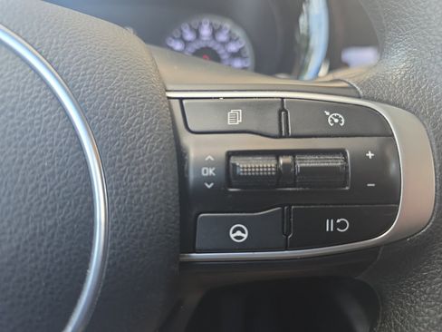 Certified 2023 Kia K5 LXS FWD image 23