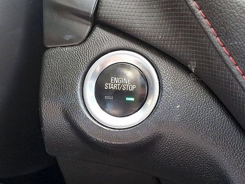 Used 2022 Chevrolet Equinox RS AWD/4WD image 34