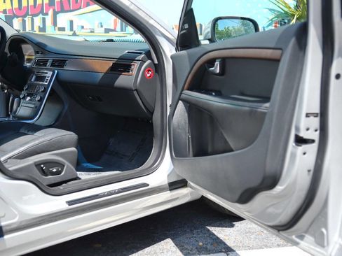 Used 2010 Volvo S80 3.2 FWD image 33