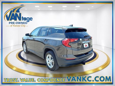 Used 2019 GMC Terrain SLE AWD/4WD image 9
