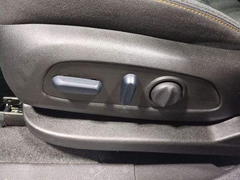 Used 2024 Chevrolet Equinox LT w/ LPO, Floor Liner Package image 17