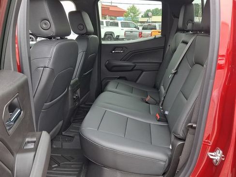 New 2026 Chevrolet Colorado LT w/ LT Convenience Package RWD image 7