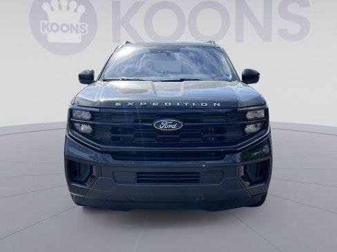 Used 2025 Ford Expedition Active AWD/4WD image 11