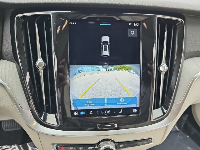 Used 2023 Volvo V60 B5 Cross Country Plus w/ Climate Package AWD/4WD image 22