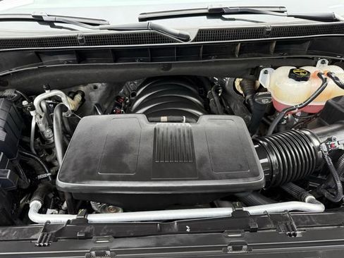 Used 2025 GMC Yukon XL Denali AWD/4WD image 37