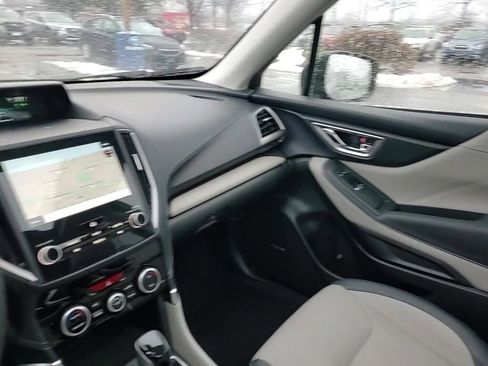 Certified 2024 Subaru Forester Limited image 29