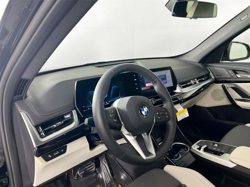 New 2026 BMW X1 xDrive28i image 10