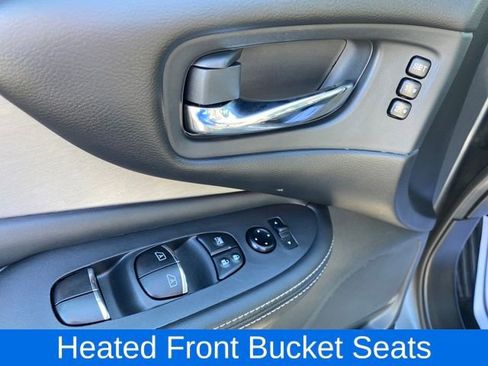 Used 2023 Nissan Murano SL image 19