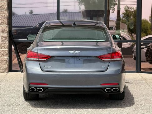 Used 2015 Hyundai Genesis 5.0 RWD image 9