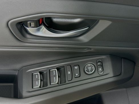 New 2026 Honda Accord SE image 12