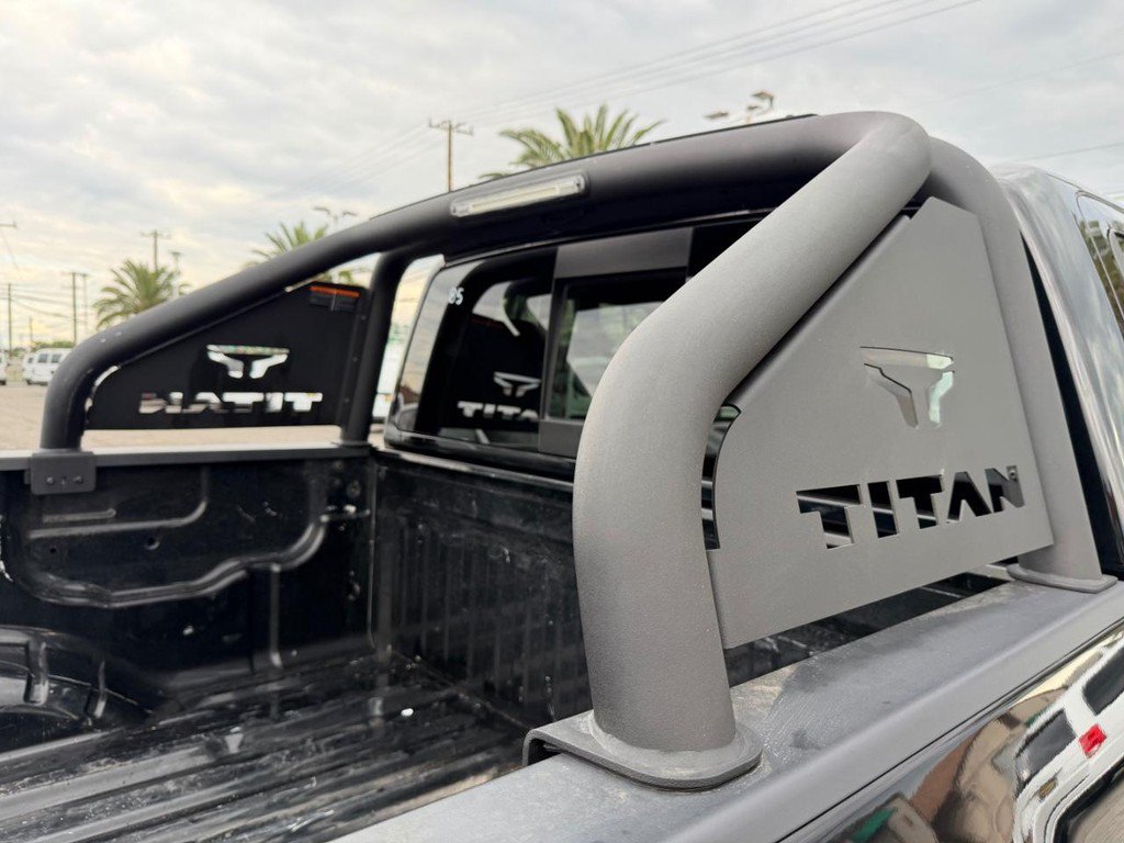 Used 2022 Nissan Titan SV AWD/4WD image 53