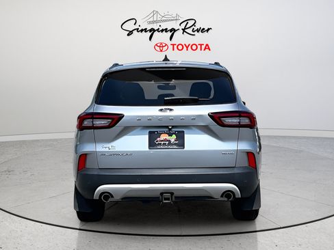 Used 2023 Ford Escape Platinum w/ Premium Technology Package AWD/4WD image 5