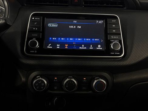 Used 2022 Nissan Kicks S image 17