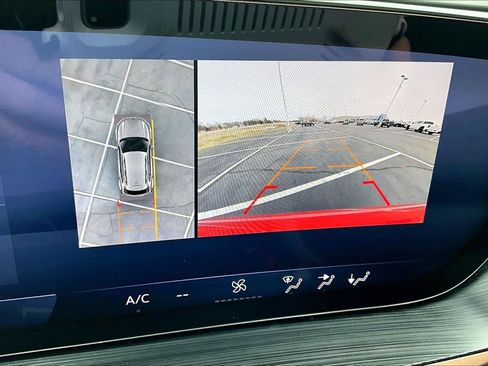 Certified 2025 Buick Envision Sport Touring image 21