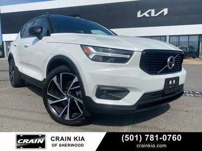 Used 2021 Volvo XC40 T5 R-Design w/ Advanced Package