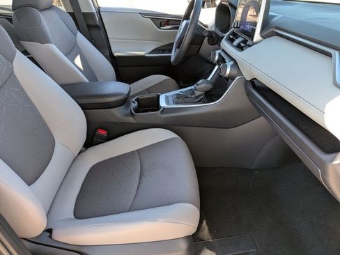 Certified 2025 Toyota RAV4 XLE AWD/4WD image 20