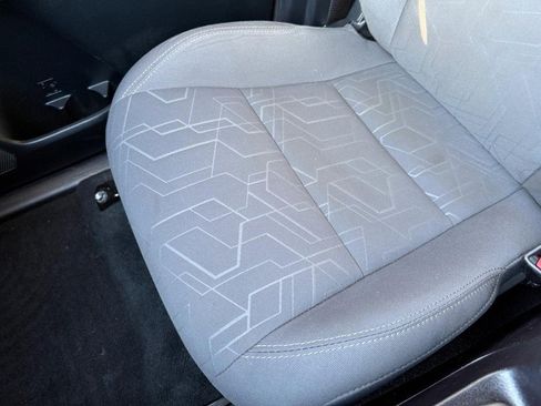 Used 2016 Toyota Tacoma TRD Sport image 27