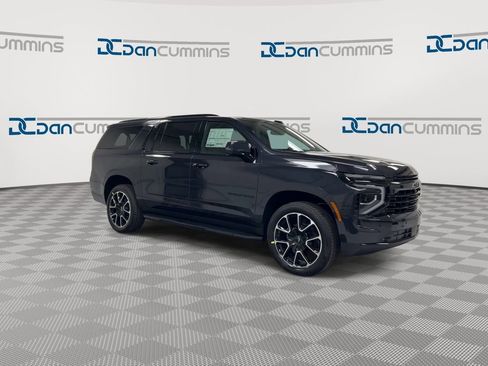 New 2026 Chevrolet Suburban RST w/ Comfort Package image 2