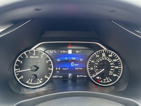 Used 2024 Nissan Murano SV image 11