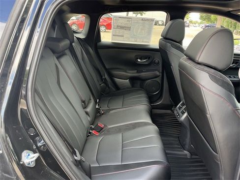 Certified 2025 Acura ADX A-Spec image 32