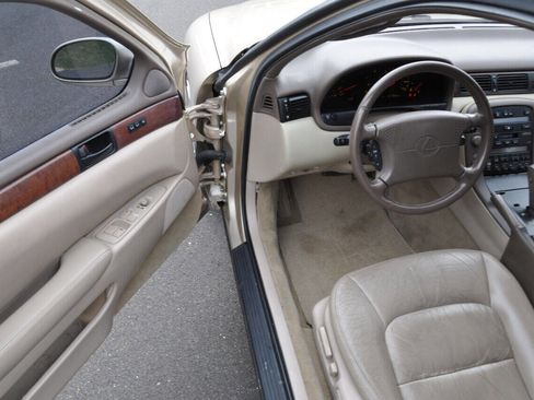 Used 1995 Lexus SC 300 Coupe image 20