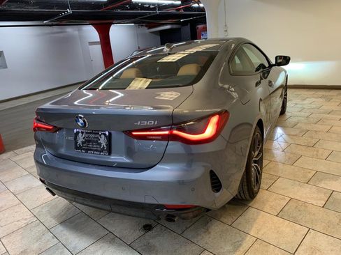 Used 2022 BMW 430i xDrive Coupe w/ Premium Package 2 image 5
