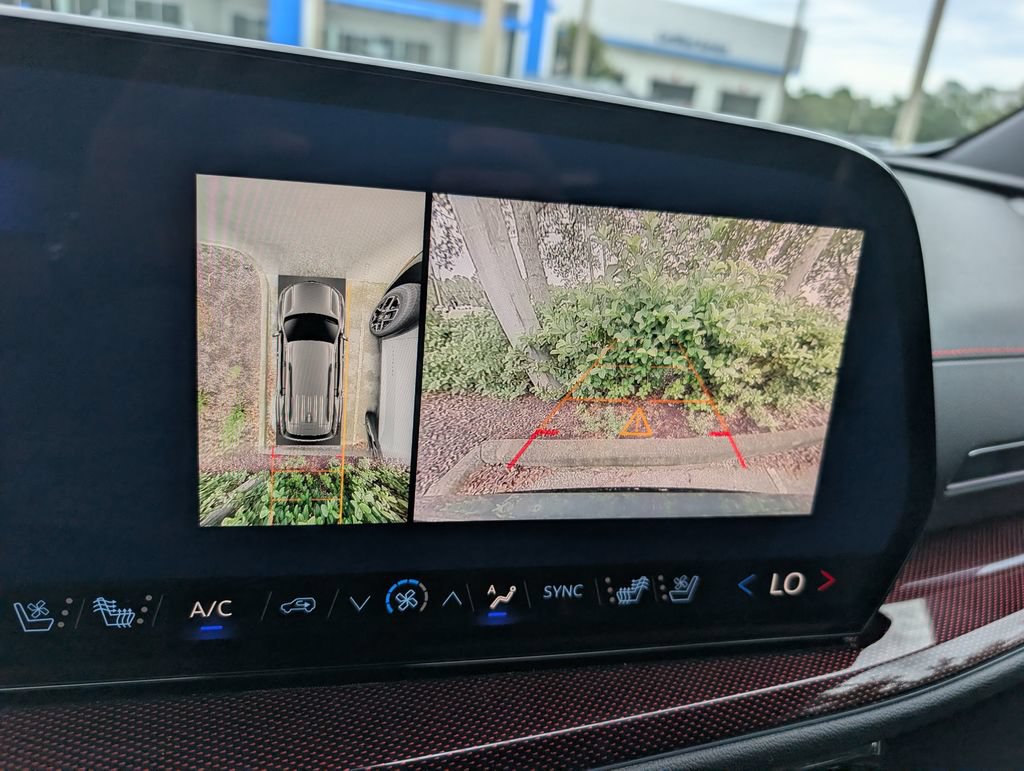 New 2026 Chevrolet Traverse RS FWD image 22