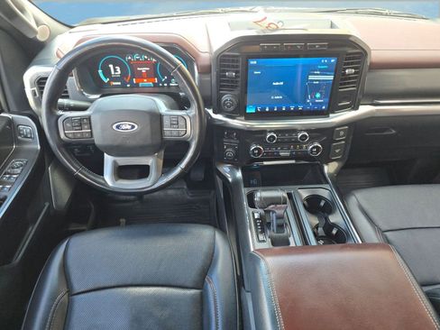 Used 2021 Ford F150 Lariat w/ Equipment Group 502A High image 4