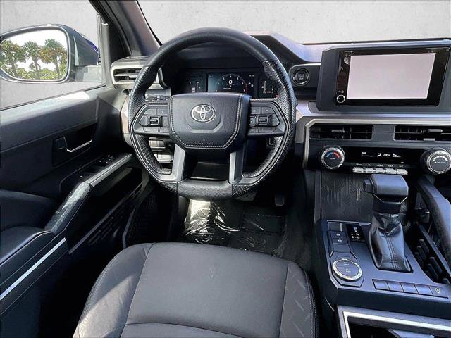 Used 2025 Toyota Tacoma 2WD Double Cab image 7