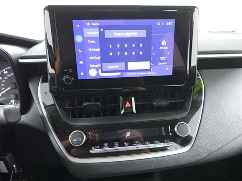 Used 2025 Toyota Corolla LE FWD image 16