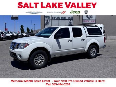 Used 2017 Nissan Frontier SV AWD/4WD image 1