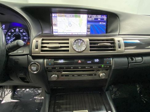 Used 2014 Lexus LS 460 AWD w/ Comfort Package image 28