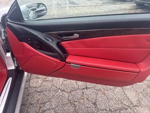 Used 2005 Mercedes-Benz SL 500 w/ AMG Sport Pkg image 13