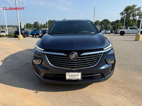 Used 2023 Buick Enclave Essence w/ Experience Buick Package FWD image 11