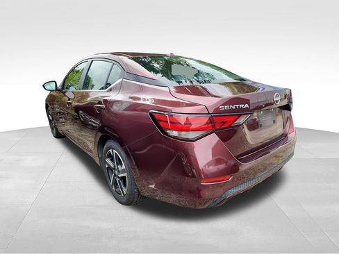 Used 2024 Nissan Sentra SV FWD image 4