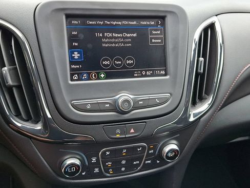 Used 2023 Chevrolet Equinox RS FWD image 18